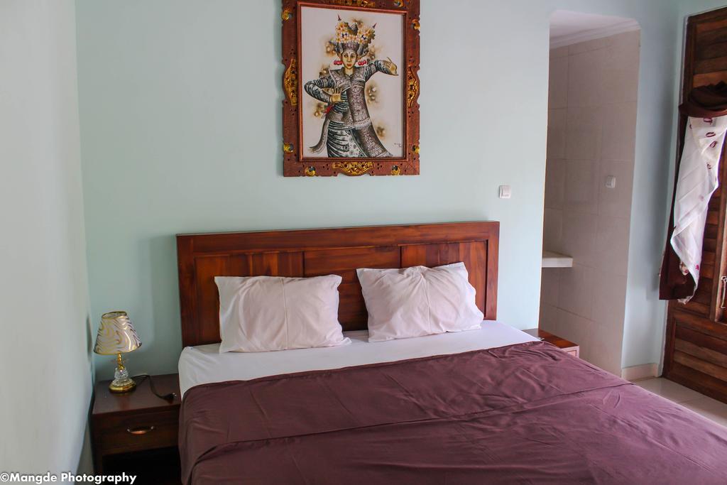 Medal Jaya Hostel & Room นูซาเลมโบงัน ภายนอก รูปภาพ