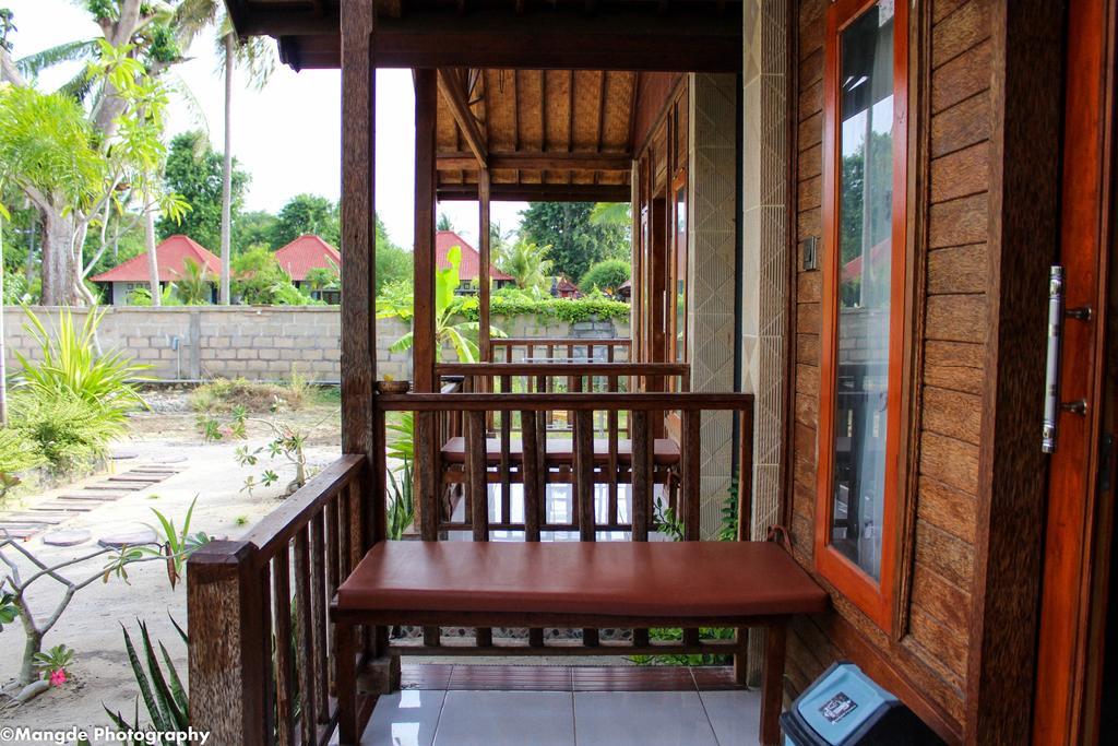Medal Jaya Hostel & Room นูซาเลมโบงัน ภายนอก รูปภาพ