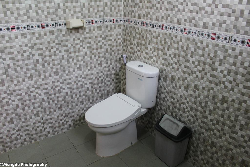Medal Jaya Hostel & Room นูซาเลมโบงัน ภายนอก รูปภาพ