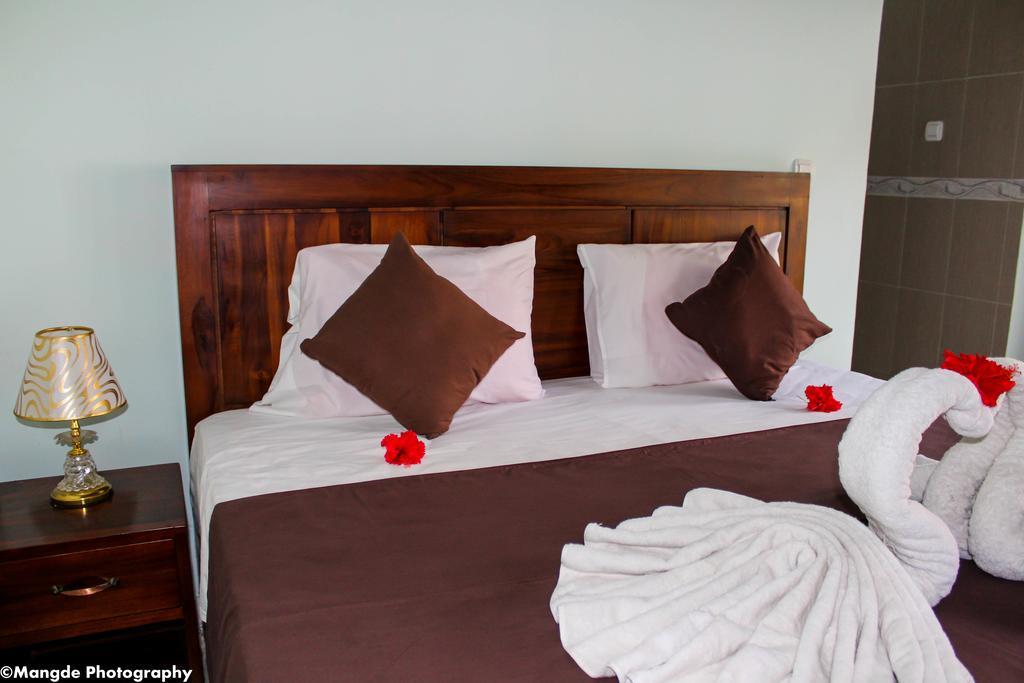 Medal Jaya Hostel & Room นูซาเลมโบงัน ภายนอก รูปภาพ
