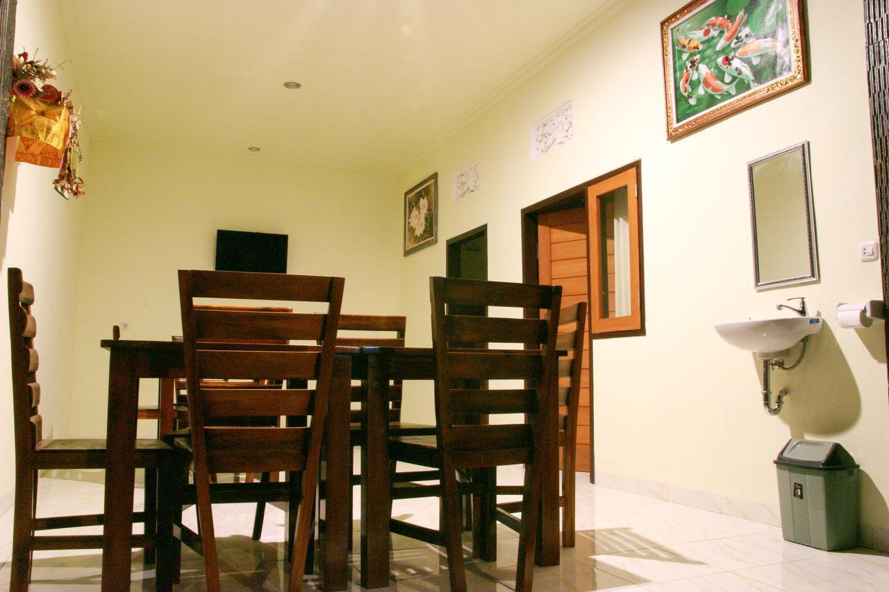 Medal Jaya Hostel & Room นูซาเลมโบงัน ภายนอก รูปภาพ